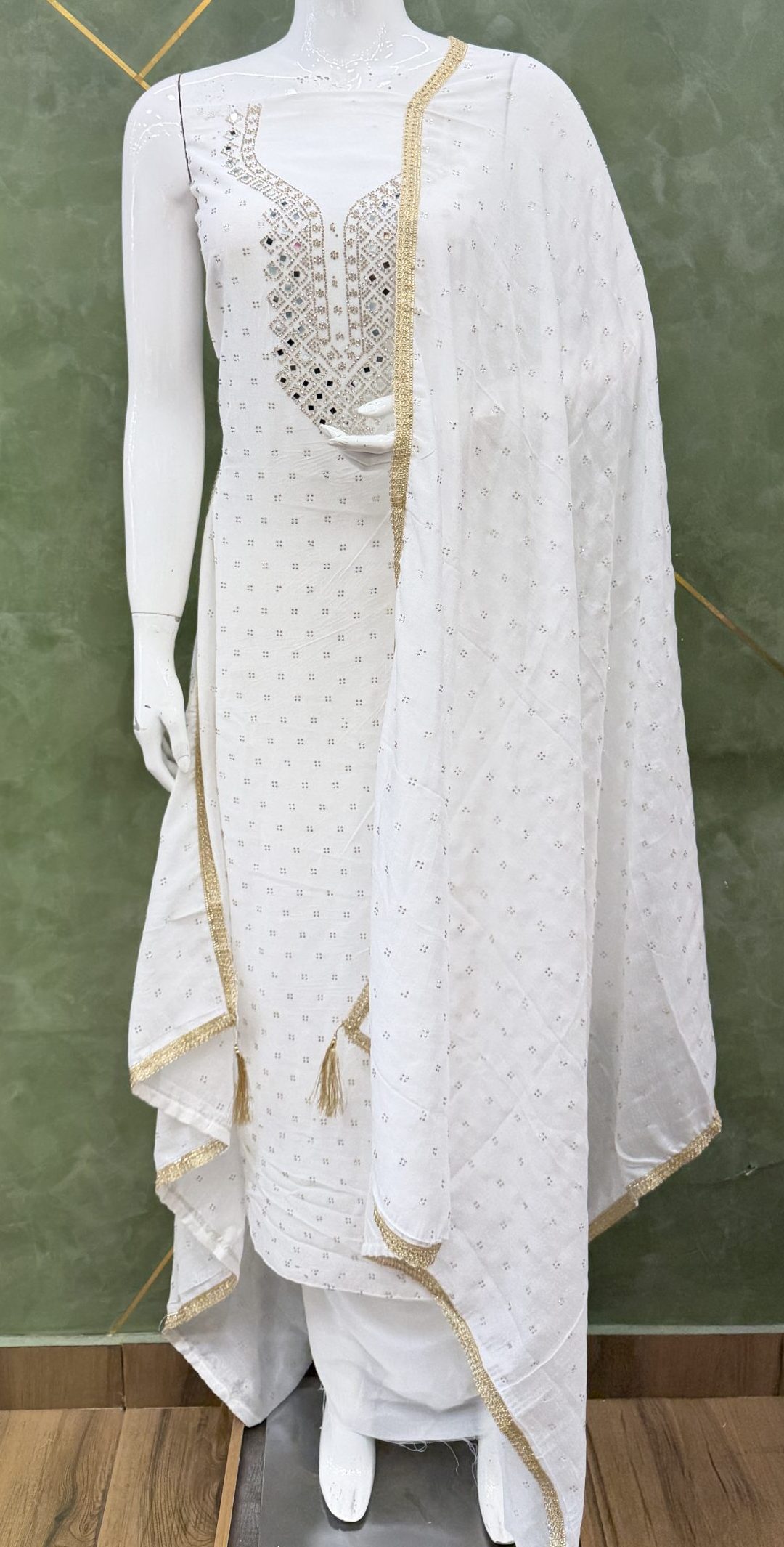 40589-Semi Silk Worked material