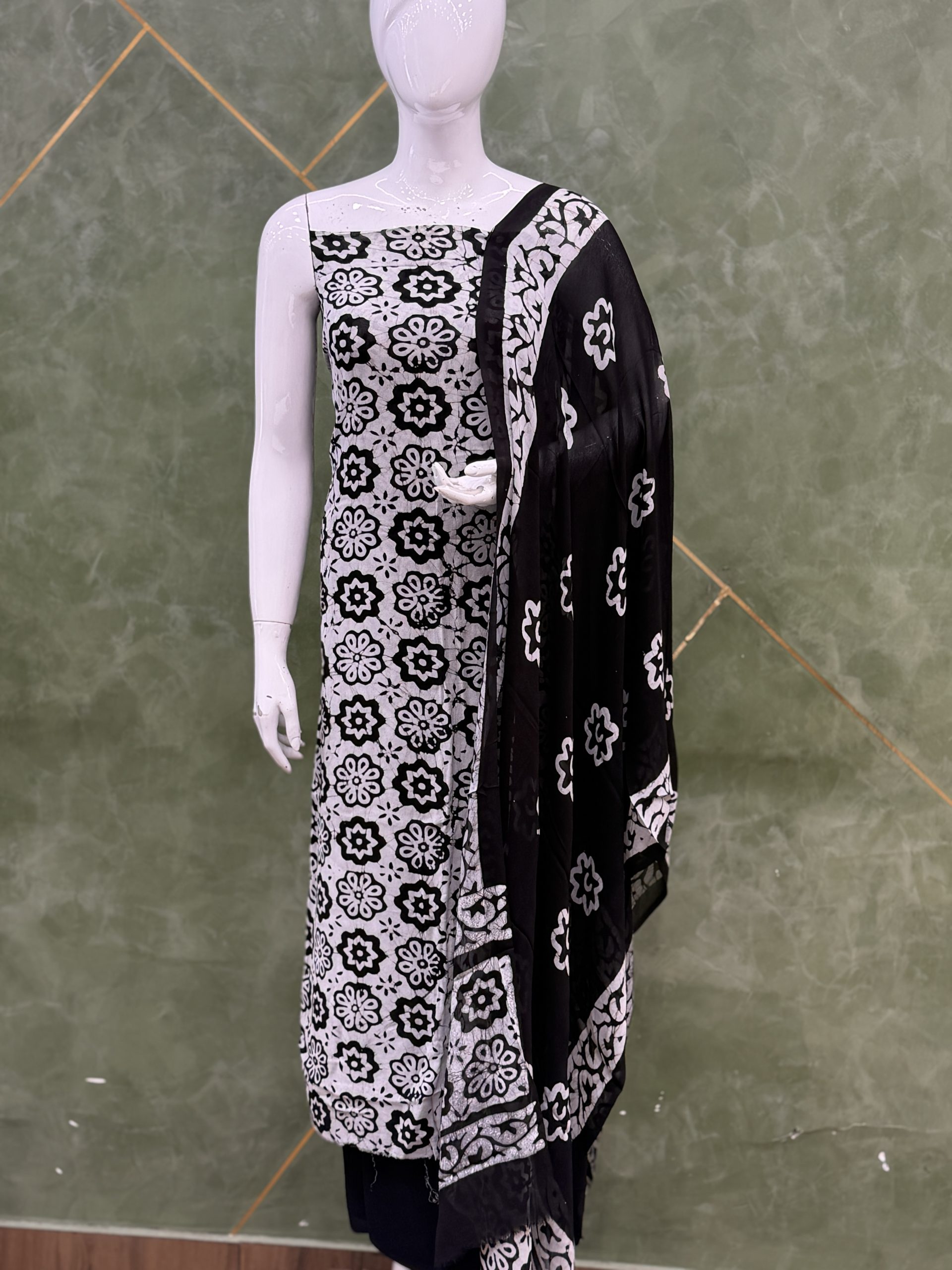 GEORGETTE MATERIAL - Image 2